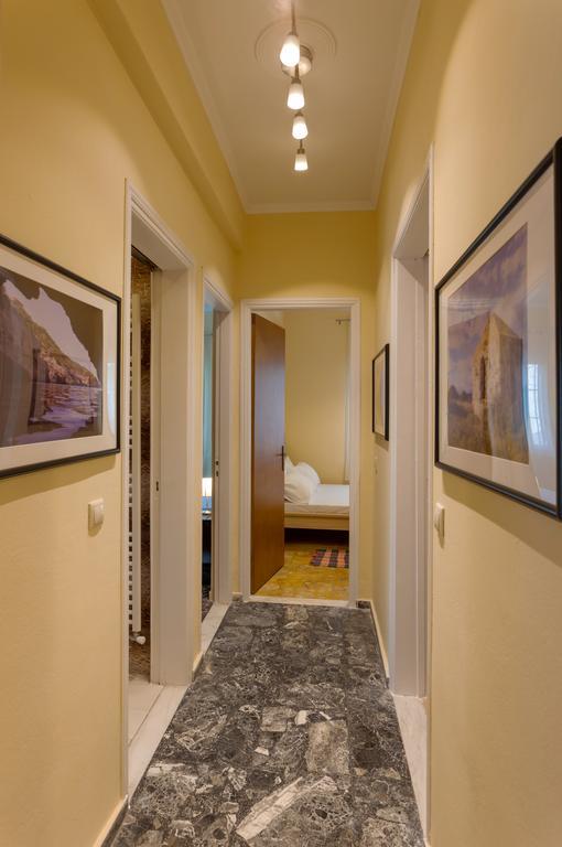 Metropolis Apartment - 150M From St Marcus Square, By Zantewize Esterno foto